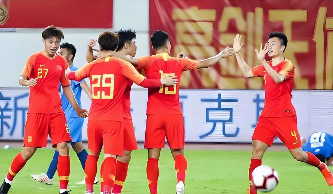 开云公司-中国女足亚洲杯开门红，王霜进球后为何掩面，本人赛后给出答案
